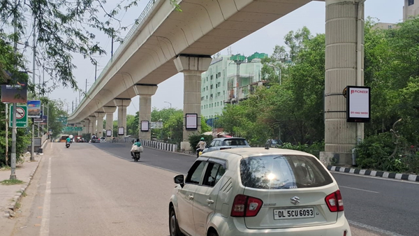 Peera Garhi to Punjabi Bagh Line